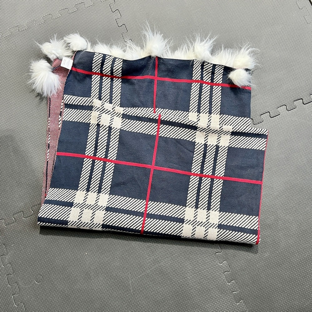 Arhaus‎ Tartan Plaid Throw Blanket Pom Cotton Soft Cozy Modern Rustic